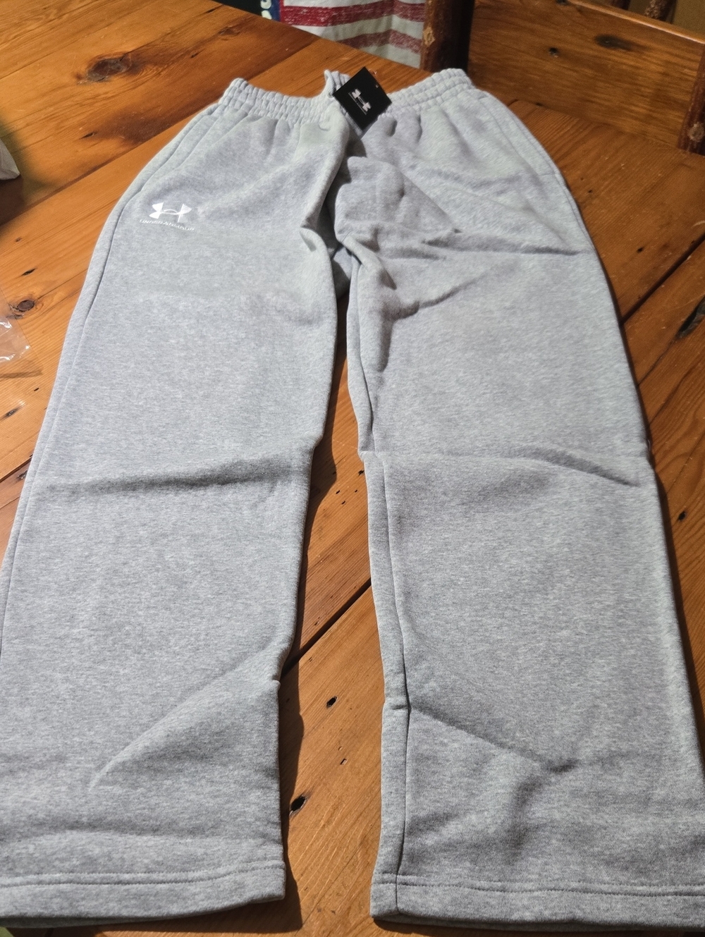 Nwt Under Armour Men Gray Athletic Fleece Joggers Sz S